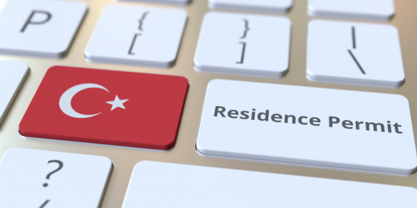 Избежать мошенничества в процессе получения вида на жительство в Турции